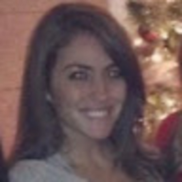 Meet your Posher, Jennifer - Picture 1 of 1